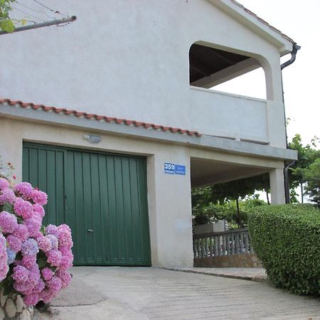 Apartmani Roza ロパール エクステリア 写真